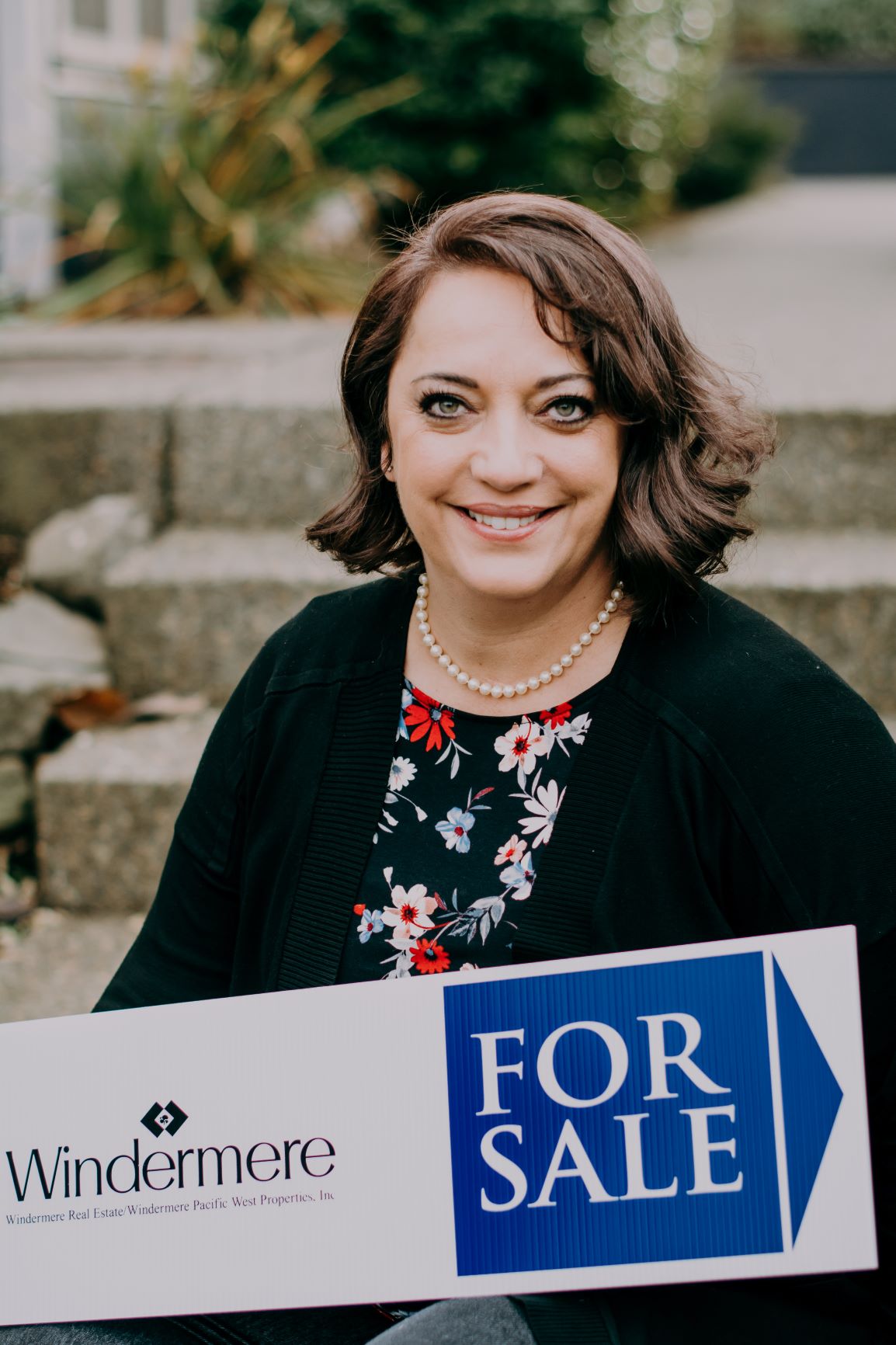 Bry Taylor-Campos Realtor ® logo