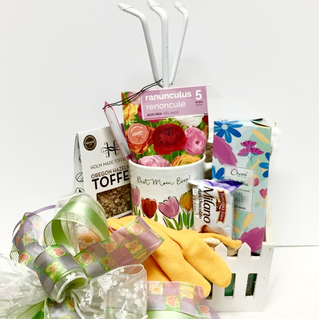 Spring Gift Basket by Berlee's Fancies